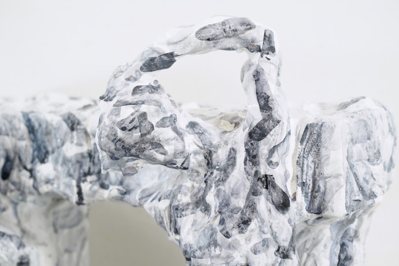 LOT 317 安井 鷹之介